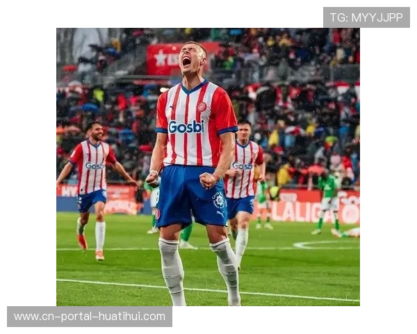 罗马前锋多夫比克大腿受伤需手术，将缺阵两个月