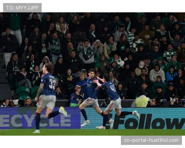 阿森纳0-0葡萄牙体育总比分1-0晋级欧冠四强，半决赛将战马德里竞技